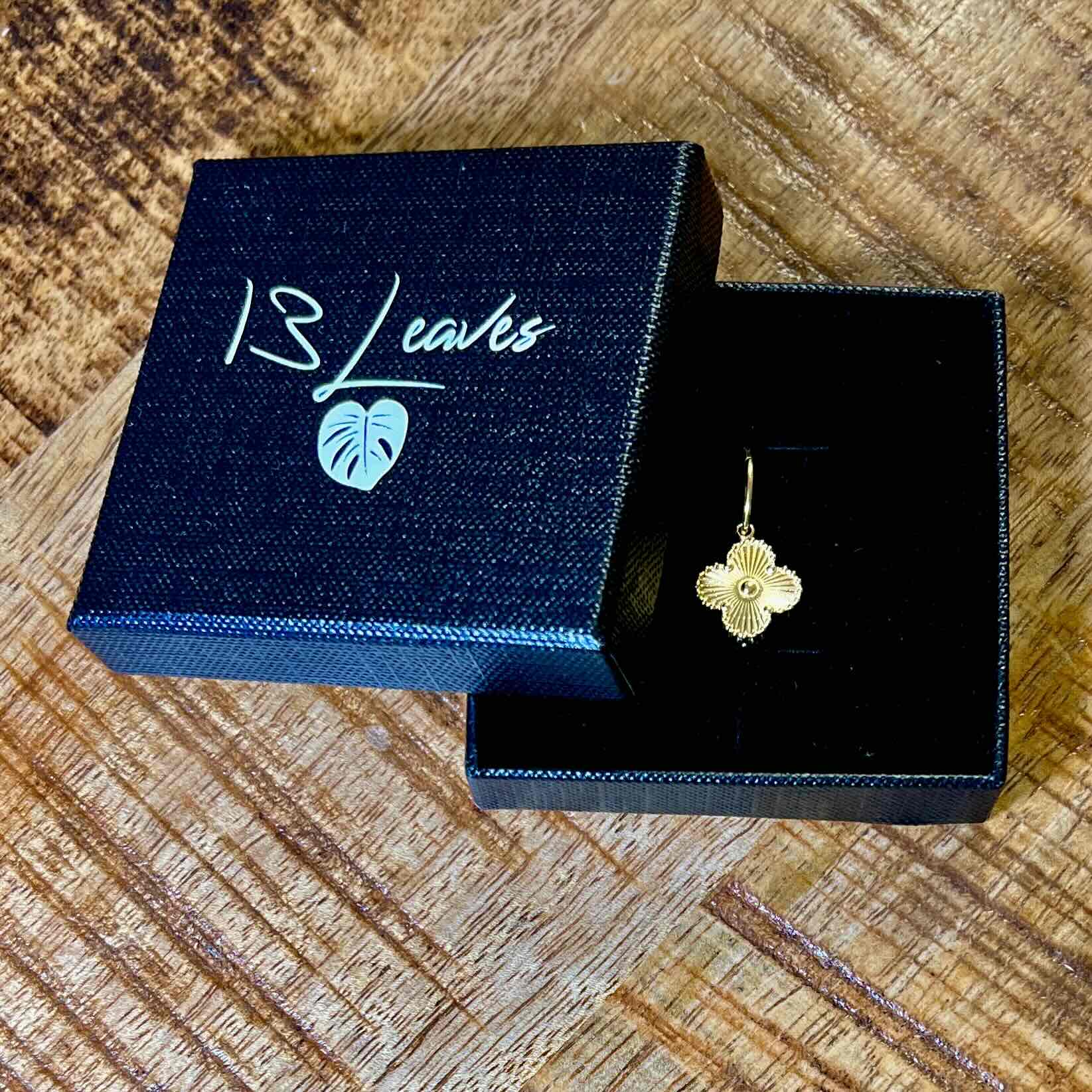 Bikini Charm - Flower | Gold